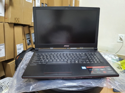 MSI GP63 Leopard 8RE