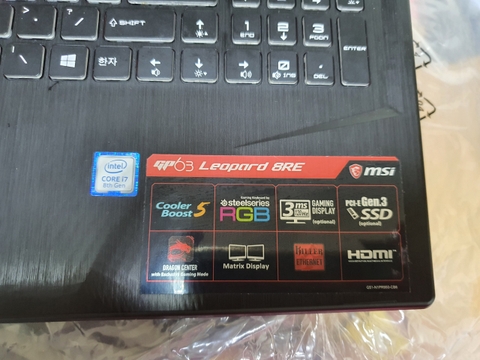 MSI GP63 Leopard 8RE