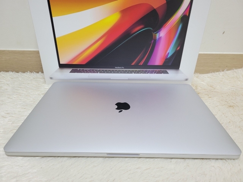 Macbook Pro 2019 16in 32GB