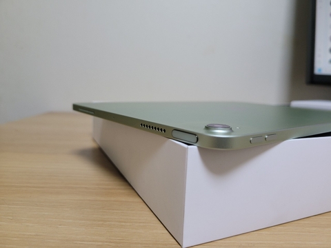 IPad air 4