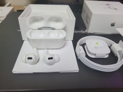 Airpods Pro chính hãng mới 99.8%