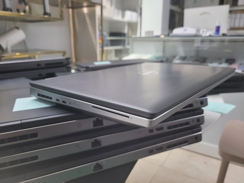 Dell Precision 7530