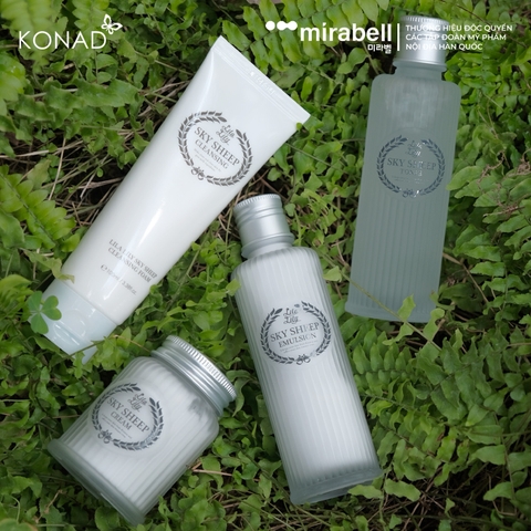 LILA LILY SKY SHEEP SKIN CARE SET
