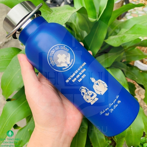 Bộ Quà Tặng Bình Giữ Nhiệt Và Bút Ký Khắc Logo – Quà Tặng Ý Nghĩa Dành Cho Giám Khảo Hội Thi Thanh Lịch Và Tài Năng Bệnh Viện Đà Nẵng