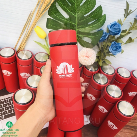 Bình Giữ Nhiệt In Logo Làm Quà Tặng Khách Hàng – Giải Pháp Quà Tặng Thiết Thực