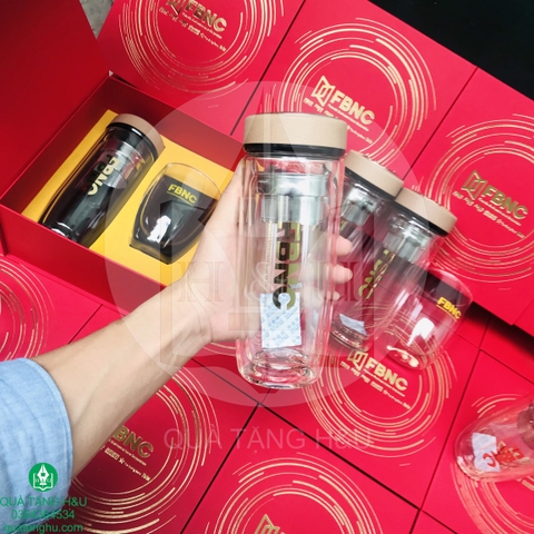 bo-giftset-thuy-tinh-sang-trong-in-logo-lam-qua-tang-doanh-nghiep