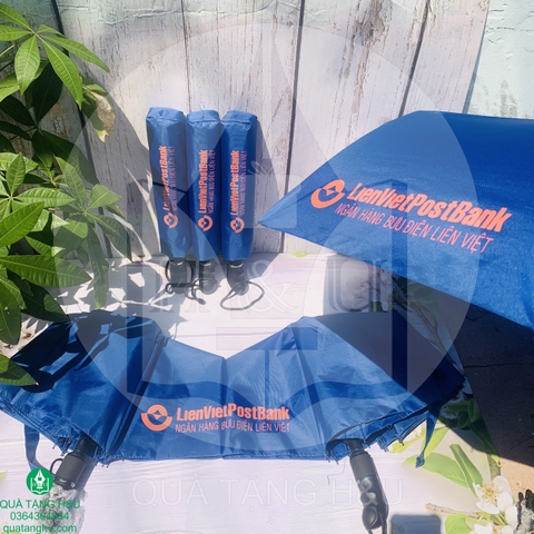 Bộ Quà Tặng Bình Giữ Nhiệt Và Dù Cầm Tay In Logo