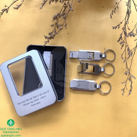 Quà Tặng Đại Hội Chi Bộ – USB Và Hộp Đựng Kim Loại Khắc Theo Yêu Cầu