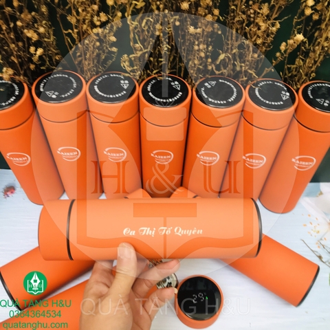 Quà Tặng Nhân Viên Bình Nước Giữ Nhiệt In Logo Và Khắc Tên Riêng