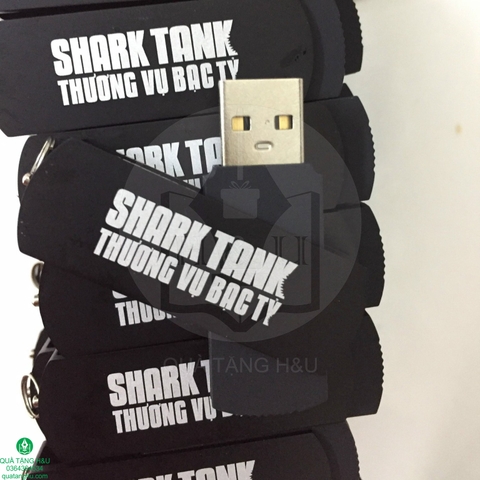 usb-kim-loai-khac-ten-chuong-trinh-shark-tank