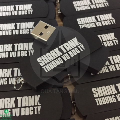 usb-kim-loai-khac-ten-chuong-trinh-shark-tank