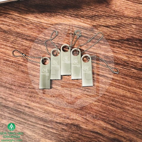 USB Mini Khắc Logo Làm Quà Tặng