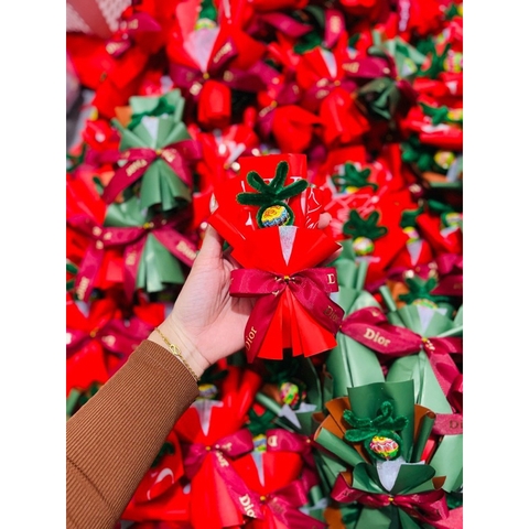 Bó Hoa Kẹo Mút Thích Hợp Làm Quà Tặng Giáng Sinh Quà Noel Ý nghĩa