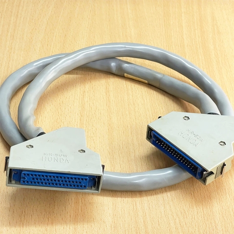 Cáp HONDA MR-50W 50 Pin Female to Male Length 1M Cable Connector HONDA MR-50W 50 Pin 60 Degree Plastic with Latch Clip