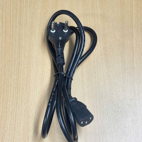 Dây Nguồn SAM JUNG SJ-3-2 European Schuko Power Cord CEE 7/7 to IEC320 C13 10A 250V 3x0.75mm² Dài 1.5M