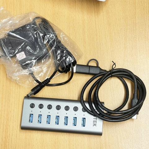 Bộ chia tín hiệu USB 7-Port USB Hub Data Hub Splitter USB Hub USB 3.0 H1314A01-EU Unitek and 12V Power Adapter USB Extension