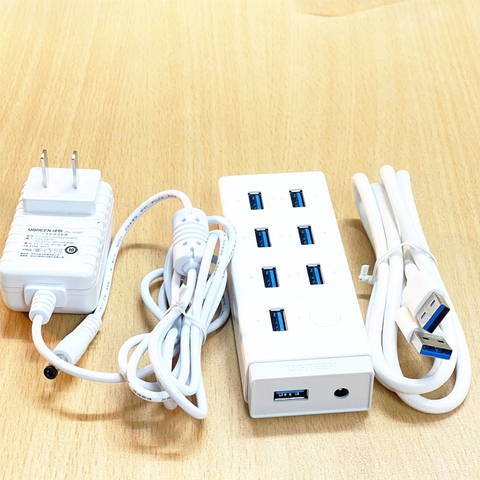 Bộ Chia Cổng USB UGREEN 20296 CR116 7-Port USB 3.0 With Individual Switches and 5V Power Adapter USB Extension