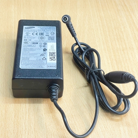 Chuyển Nguồn Adapter Samsung 24V 1.66A 40W A4024-FPN Connector Size 6.5mm² x 4.4mm²