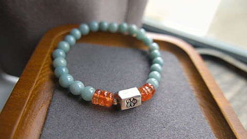 Vòng tay lam ngọc kết hợp với đá Sunstone