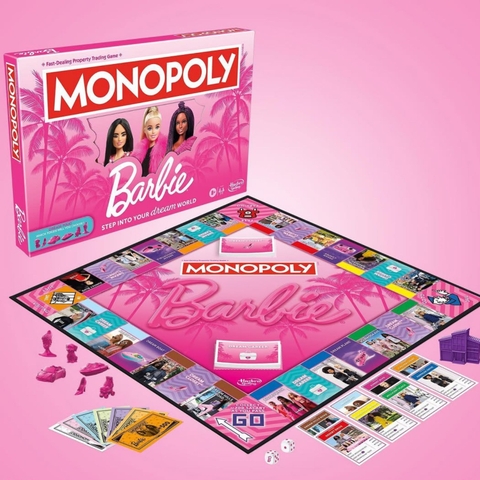 Monopoly Barbie Edition: Board Game 