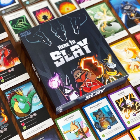 Here To Slay: Khi Những Bộ Lông Mềm Mượt Che Giấu Một Cuộc Chiến 