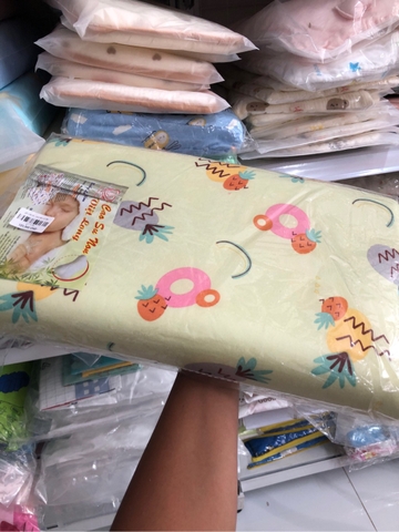 Gối cao su lớn hình lượn sóng in họa tiết vải thun đi nhà trẻ