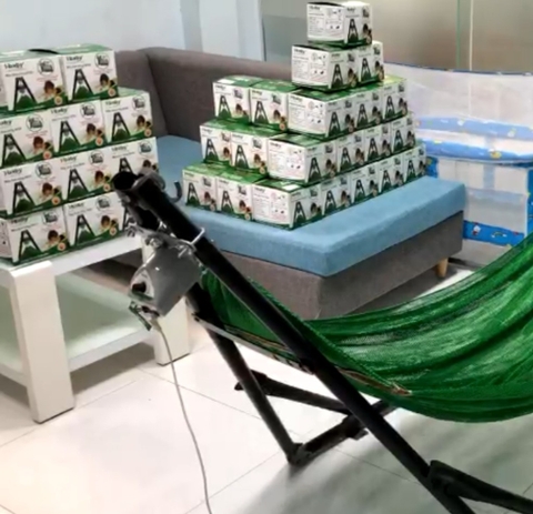 Máy đưa võng tự động Sbaby