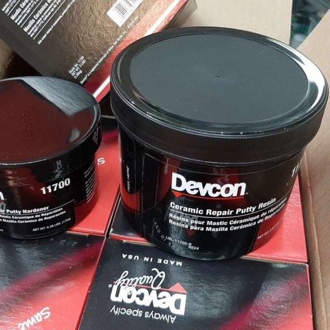 Mát tít đắp Devcon 11700 Ceramic Repair Putty 3lb
