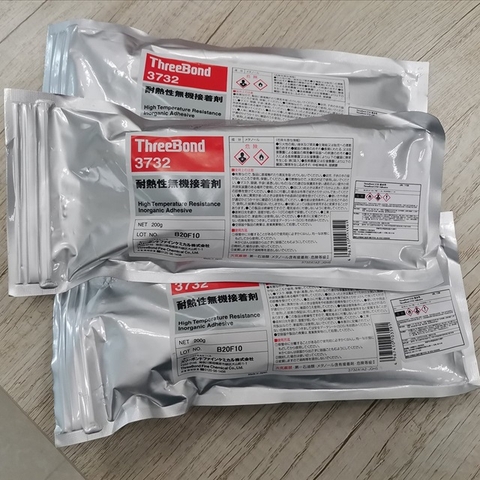 Keo dán Threebond 3732 Heat-resistant Inorganic 200g