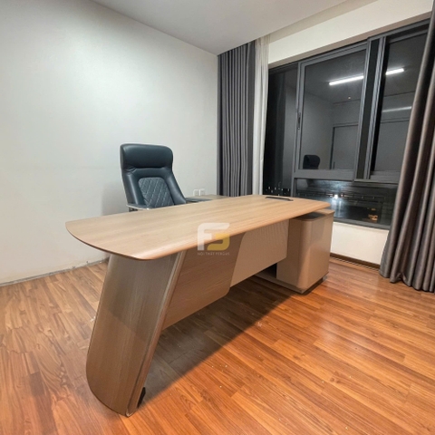 Bàn Giám Đốc Nhập Khẩu FGBGDN004