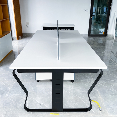 Bàn Cụm 4 Nhân Viên Cao Cấp Fergus FGBCNV019