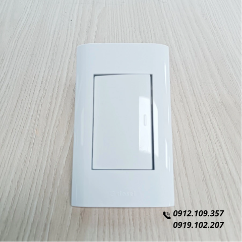 Công Tắc Điện Âm Tường 1 Nút Nhấn Một Chiều Hàn Quốc Dosel DLW2106