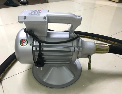 Máy Đầm Dùi Điện Niki 3Kw/220V Dây Đồng