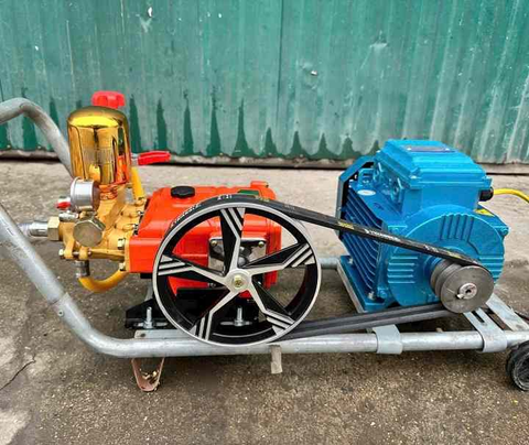 Máy Rửa Xe Dây Đai Tokawa 2.2Kw TA-48S Ceramic