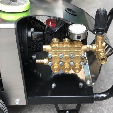 Máy Rửa Xe Cao Áp 7.5Kw Osaka OS 7500C