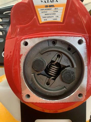 Máy Cắt Cỏ 2 Thì 0.7Kw Yataka CS-26TL