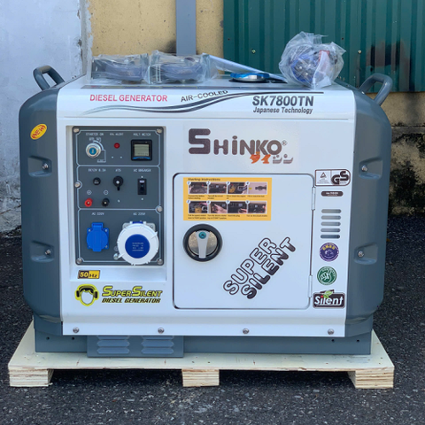 Máy Phát Điện Chạy Dầu 6Kw SHINKO SK7800TN (siêu chống ồn)