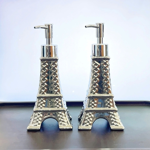 BÌNH ĐỰNG DẦU GỘI SỮA TẮM HÌNH THÁP MÀU BẠC