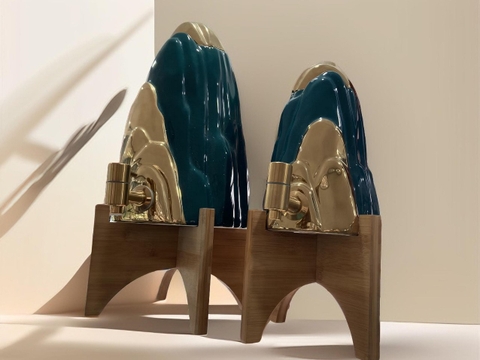 BÌNH NƯỚC HOA QUẢ SỨ ĐẾ GỖ