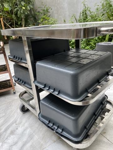 XE THU GOM THỨC ĂN 4 THAU 5 THAU