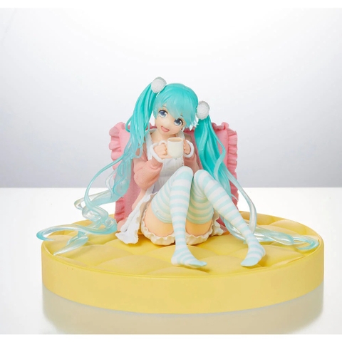 [Chính Hãng] Mô Hình Hatsune Miku original plain clothes 2022 .ver(taito)