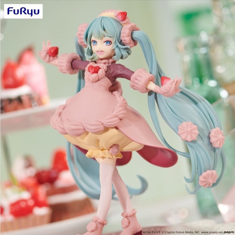 [Chính Hãng] Mô Hình Hatsune Miku Sweet Sweets Series - Strawberry Chocolate Short