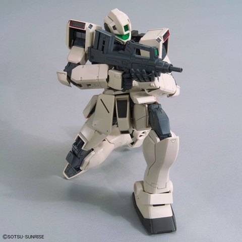 Mô Hình Lắp Ráp Gundam MG 1/100 GM COMMAND - COLONY TYPE của Bandai Nhật Bản