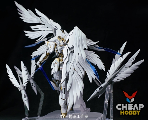 Mô Hình Lắp 1/100 Mecha OBERON (Tặng kèm bộ 6 lông vũ, runner vàng, đế chứa lông vũ + decal nước)