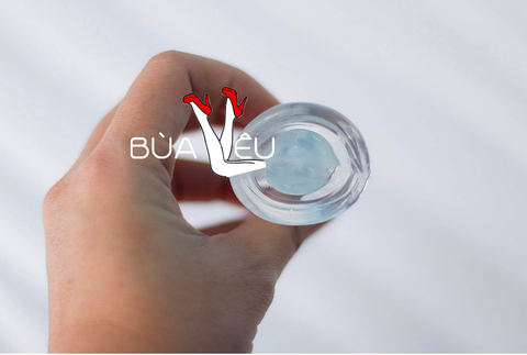Dương vật giả có đế trong suốt cực sướng size nhỏ