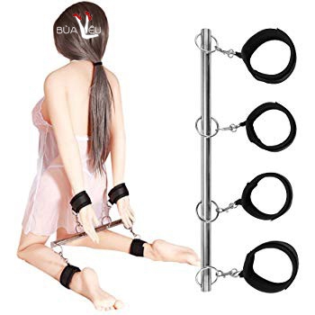 Đồ chơi tình yêu khóa tay và chân