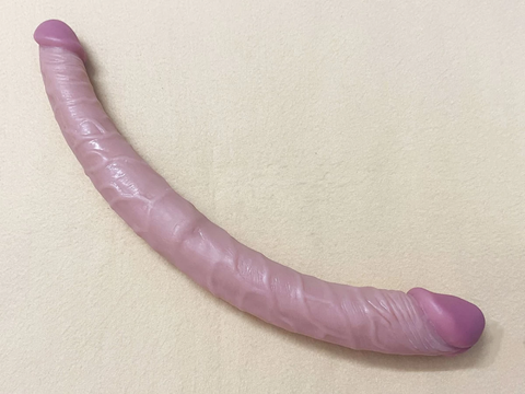 Dương vật giả Juai 2 đầu nhỏ cho LES