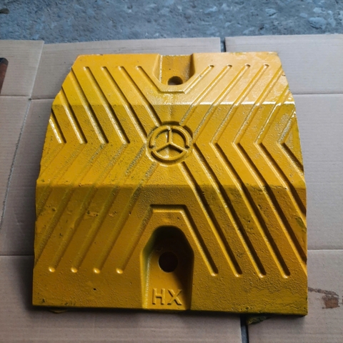 Gờ giảm tốc thép đúc