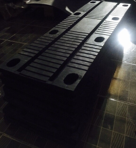 Khe Co Giãn Cao Su KT: 1000x260x50mm