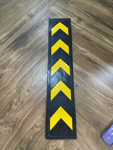 Ốp Cao Su Len Tường Phản Quang